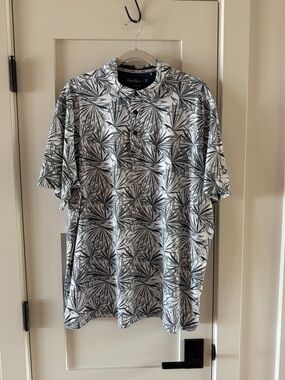 Walter Hagen Olive Green, brown and White Palm-Print Polo